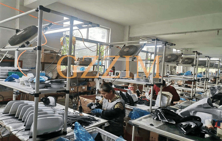 Guangzhou Zimin Auto Parts Co., Ltd. linha de produção do fabricante